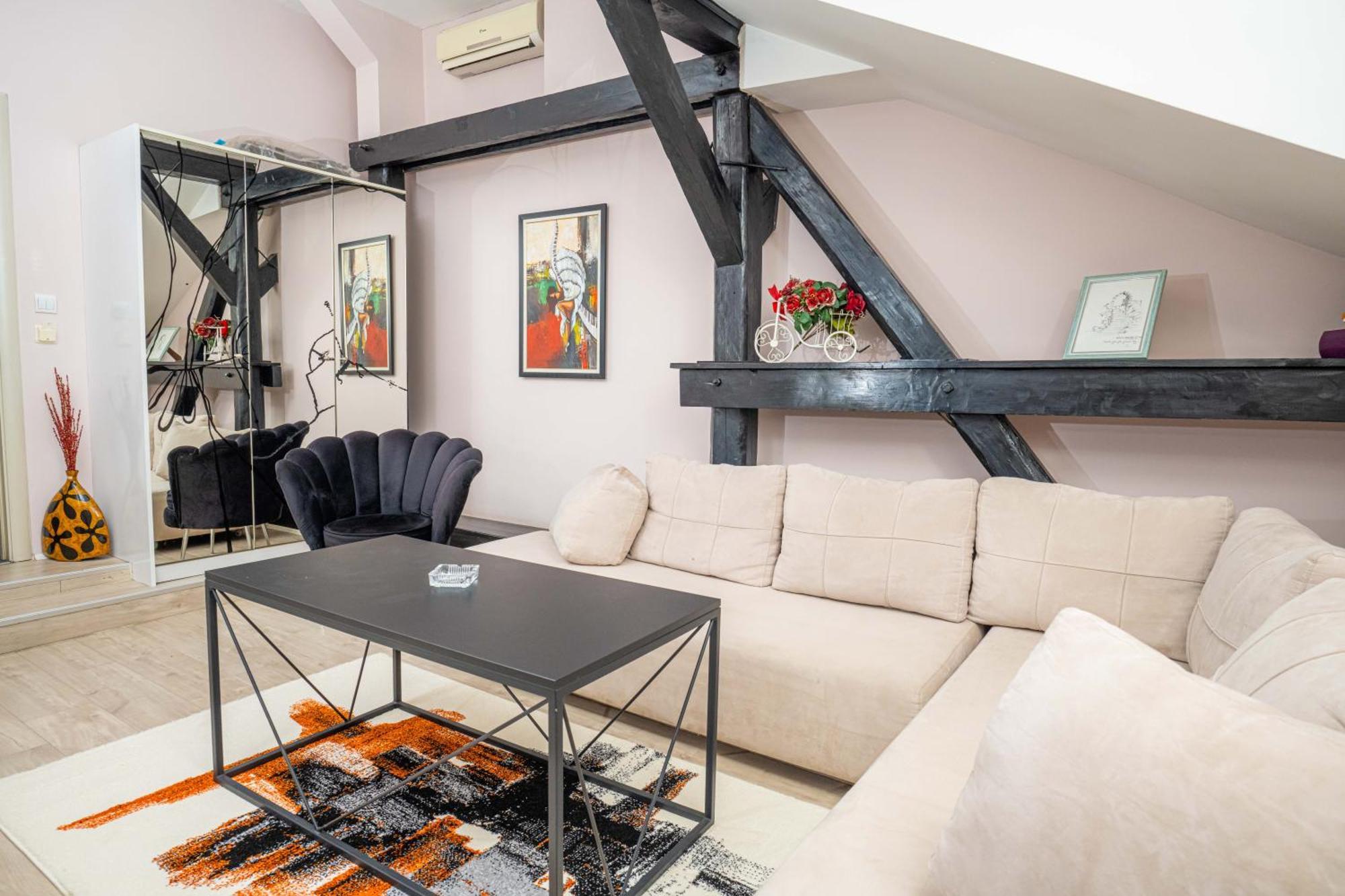 He-Ra Apartments With Free Parking 스코페 외부 사진
